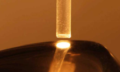 聚光灯红外辐射器