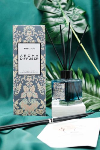 家用无火香薰双瓶香氛精油藤条扩香简约时尚礼物礼盒套装御肌町